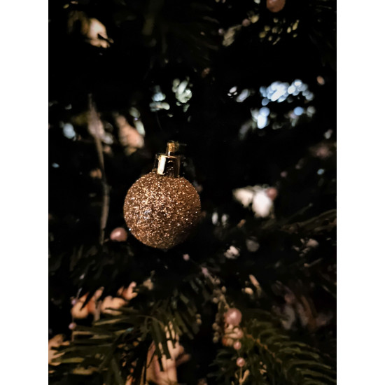 Brad artificial Exotique cu decoratiuni