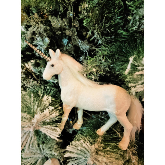 Brad artificial Green cu decoratiuni si instalatie