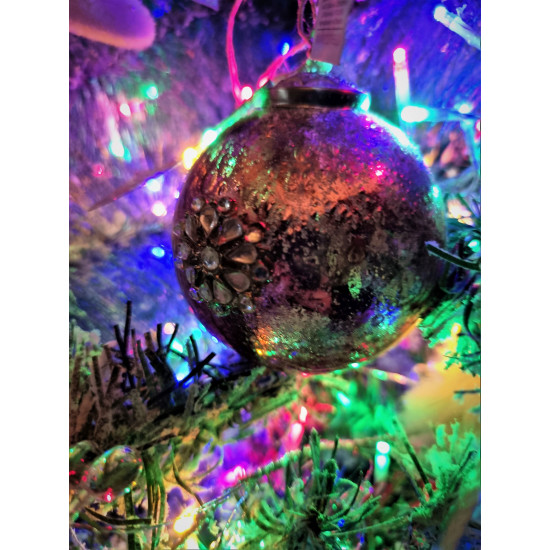 Brad artificial Green cu decoratiuni si instalatie